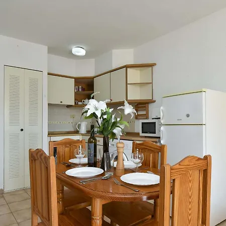 Апартаменты Castle Harbour 3 Лос Кристианос