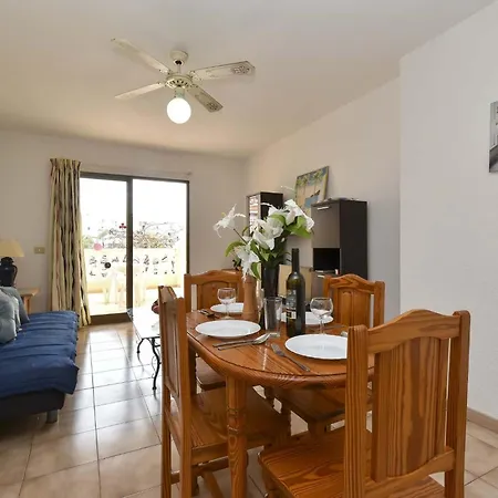 Апартаменты Castle Harbour 3 Лос Кристианос